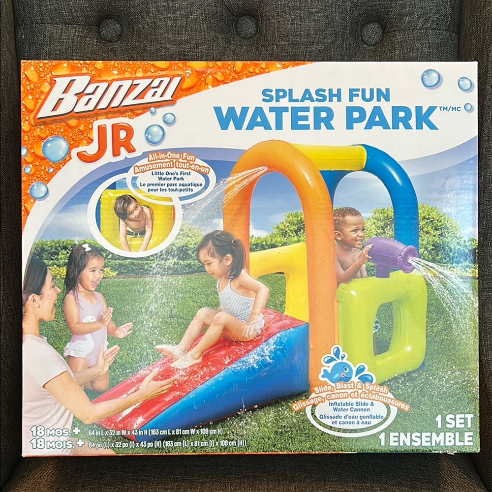 NEW Sealed Banzai Jr. Splash Fun Water Park inflatable slide and water cannon